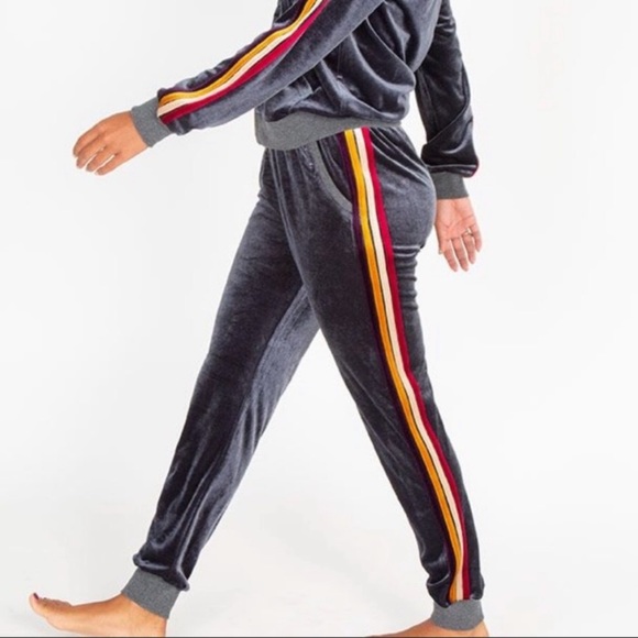 NATURAL LIFE Pants - Natural Life Velvet Charcoal Joggers Small